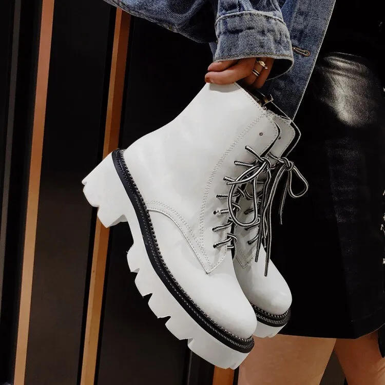 Women's Female Ankle Boots Flat Shoes Winter Genuine Leather Lace Up Shoes Punk Plus Riding Botines Mujer