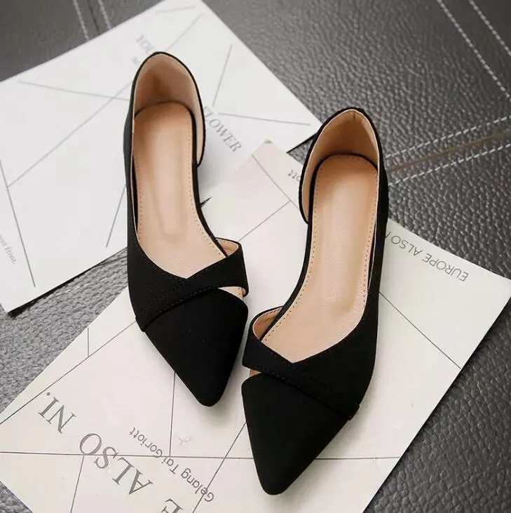 Women's Small Feet Side Empty Flat Shoes MS320