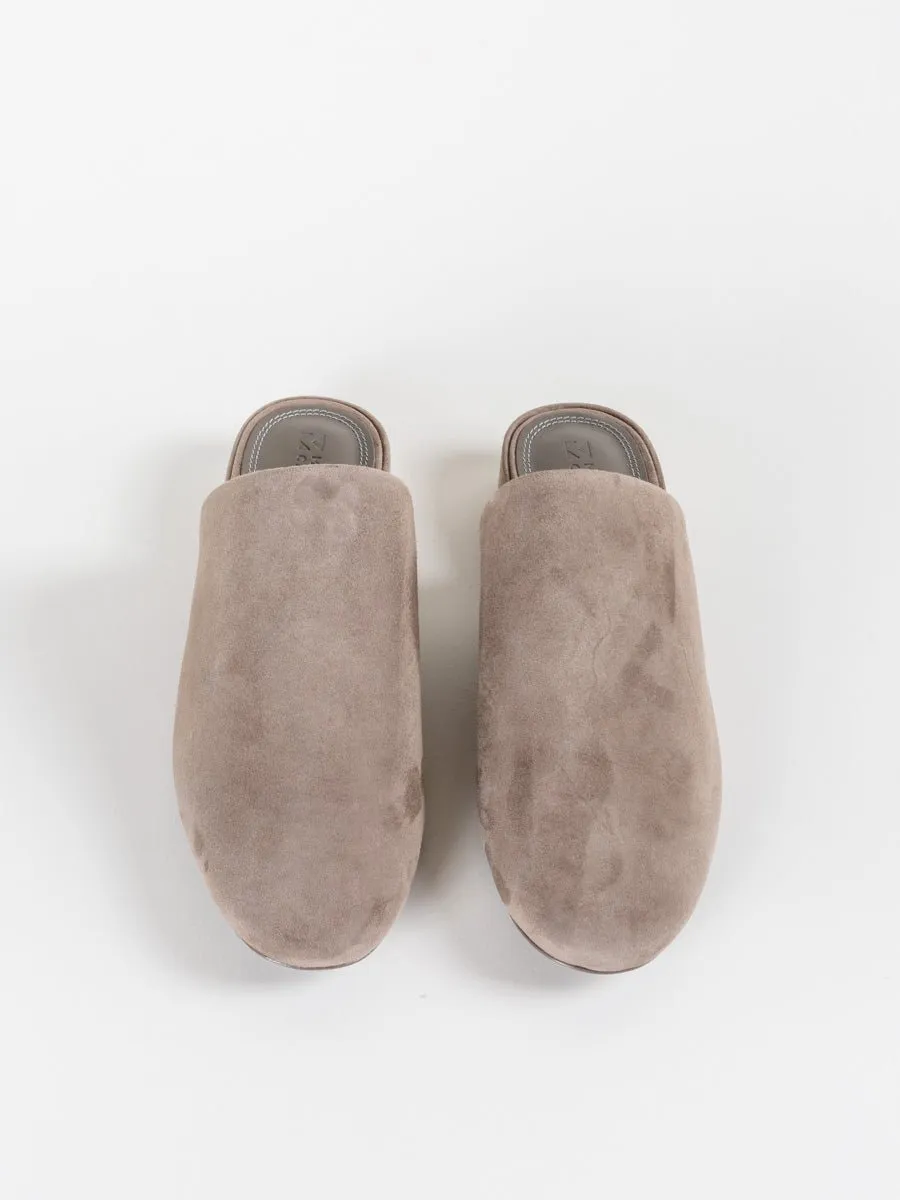 zaira mule - high land